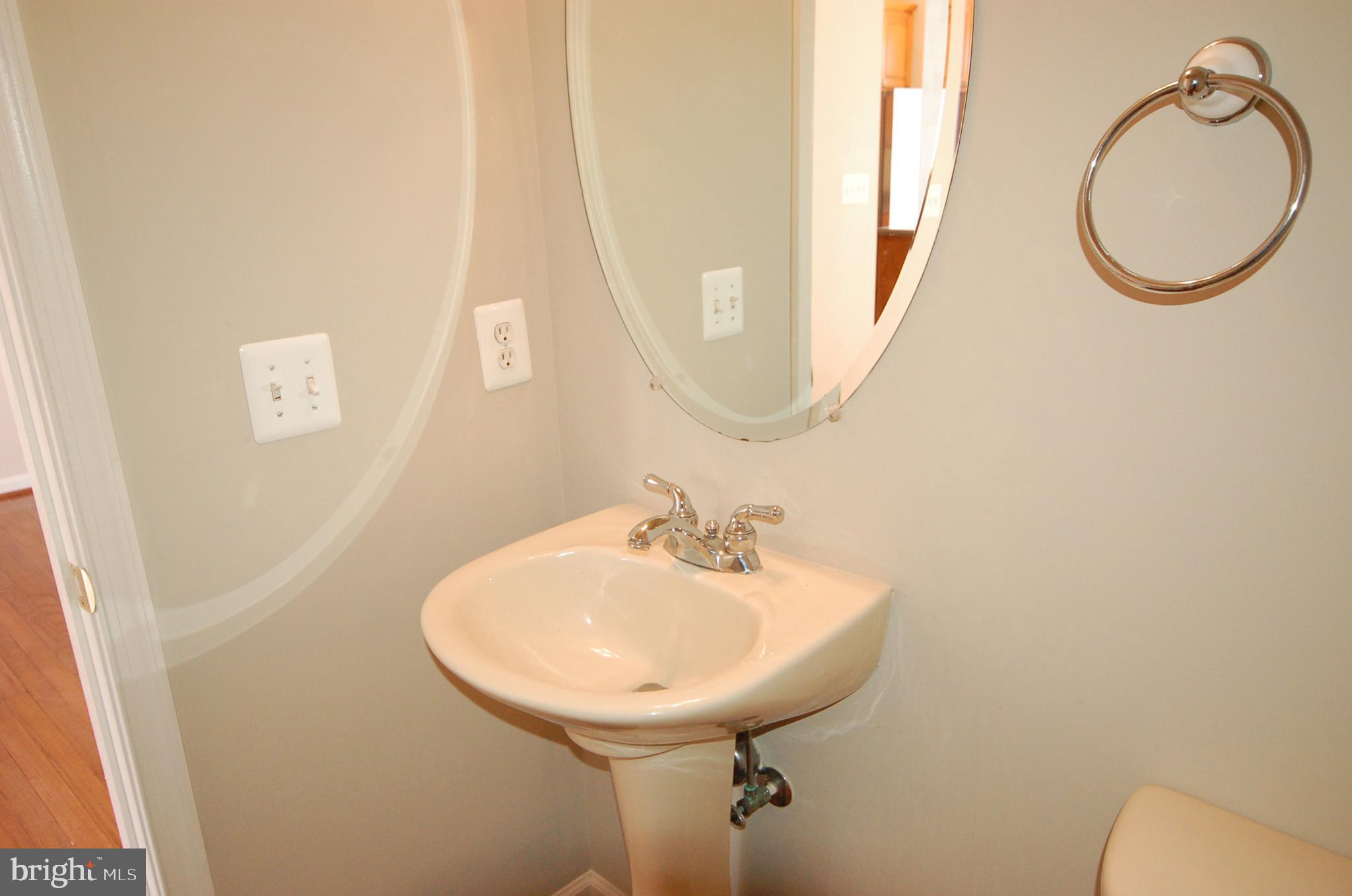 5033 Kemsley Road Rosedale, MD 21237 - Photo 29 of 63 Main floor powder room