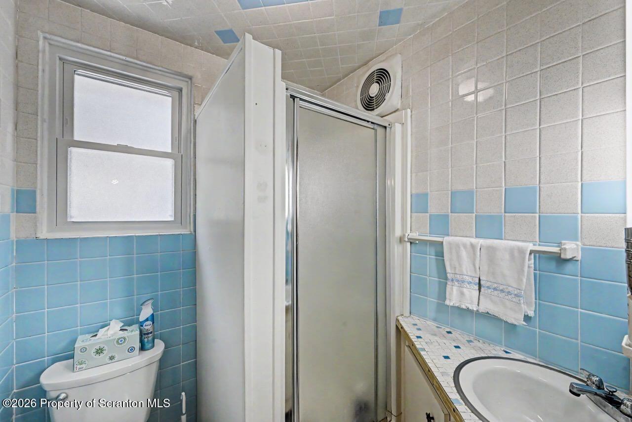 164 Pinewood Road Fleetville, PA 18420 - Photo 20 of 60 164 Pinewood Rd 20 Large