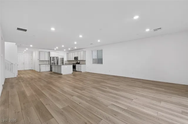 $3,500 | 238 Polaris Ridge Avenue, Henderson, NV 89011