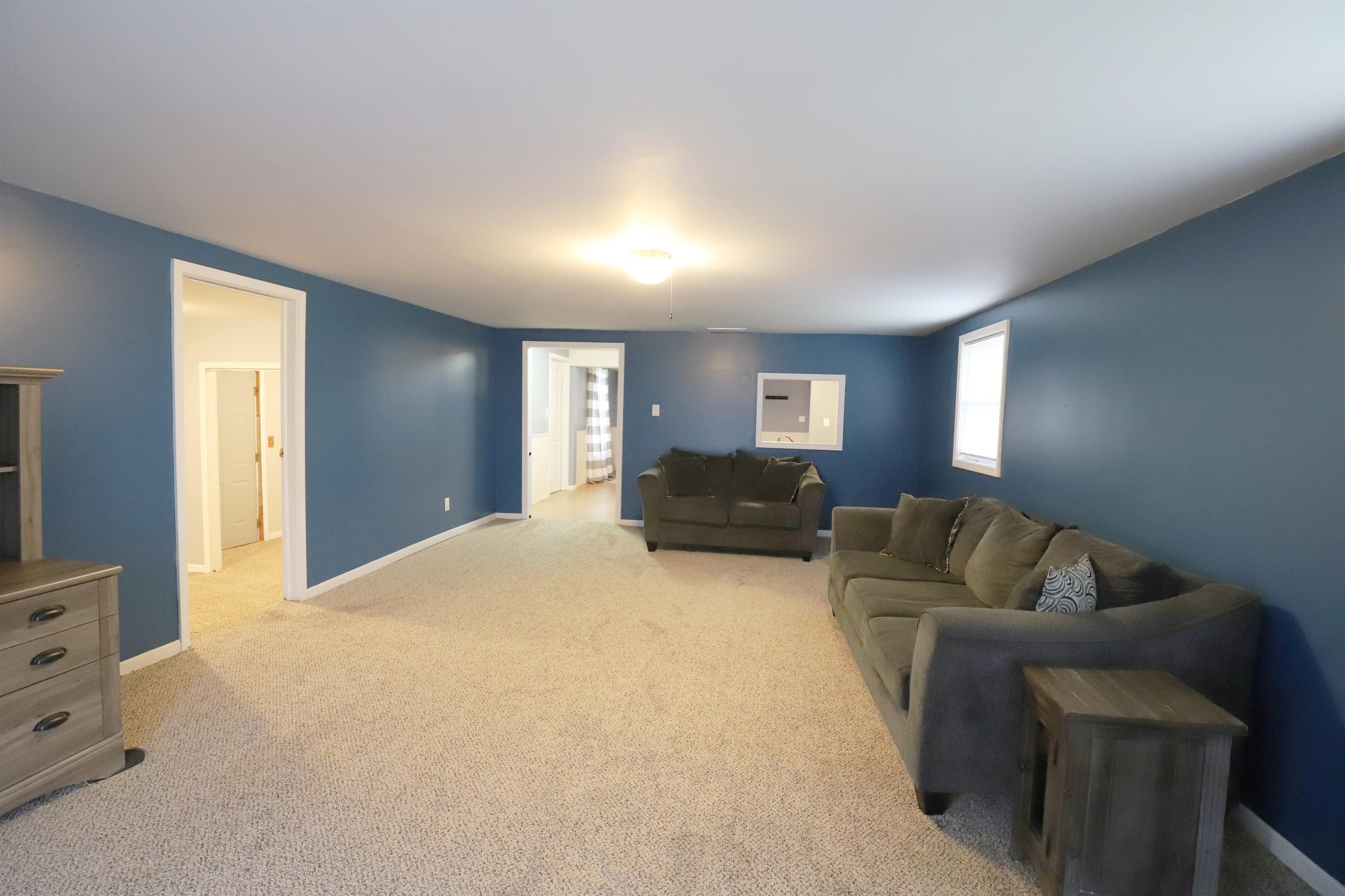 11426 West Stanley Road Flushing, MI 48433 - Photo 12 of 30 50129294-a4832a34-9a0e-4f66-b7a3-ee2c34dd2119.JPG