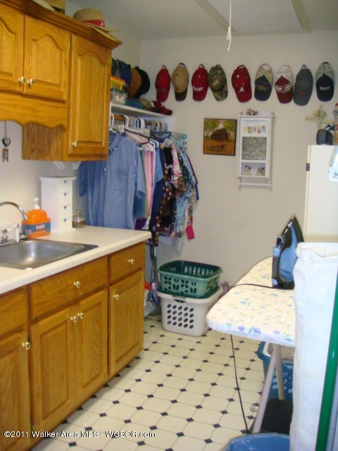 237 Drummond Cut-Off Road Jasper, AL 35504 - Photo 19 of 27 Gallery Image 19