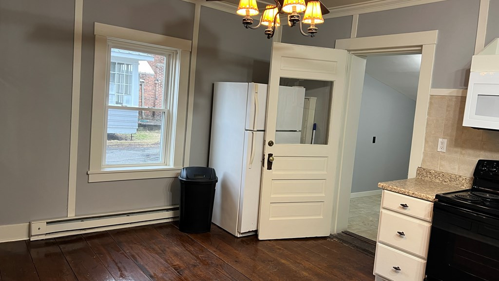 34 Pratt Street Rouses Point, NY 12979 - Photo 18 of 31 Gallery Image 18