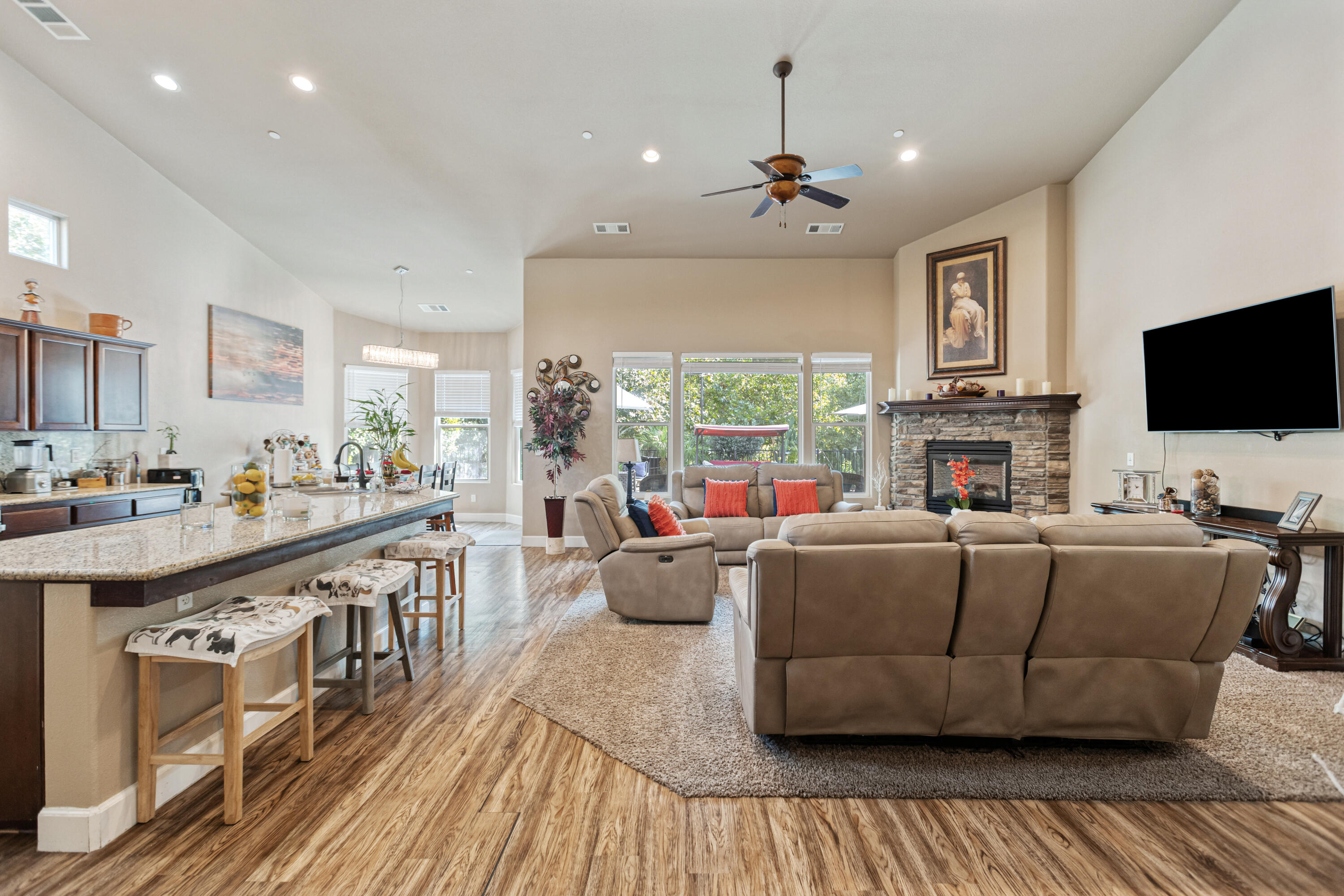 32937 Riverside Drive Springville, CA 93265 - Photo 9 of 44