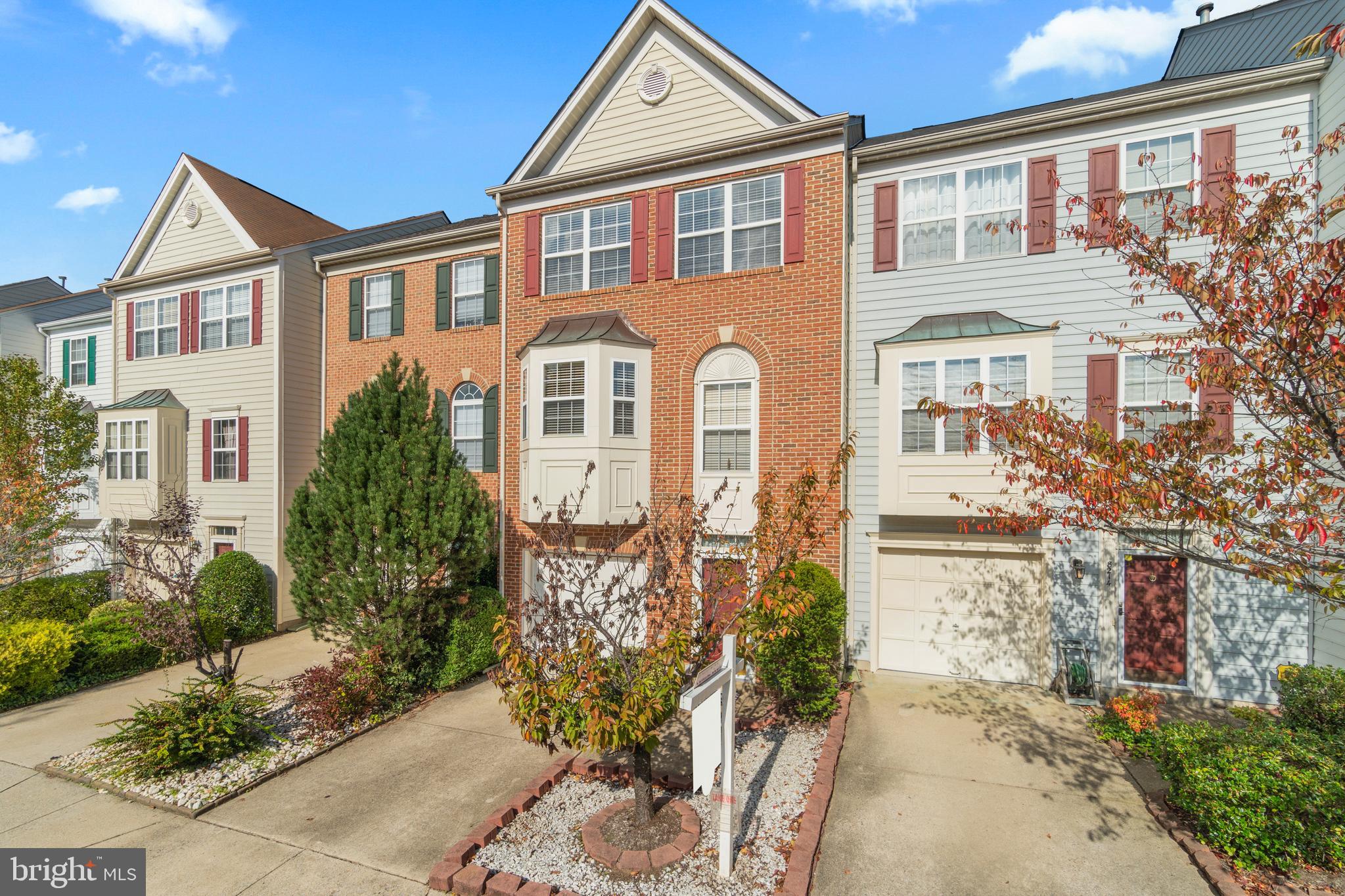 8216 Bates Road Lorton, VA 22079 - Photo 2 of 36 Gallery Image 2