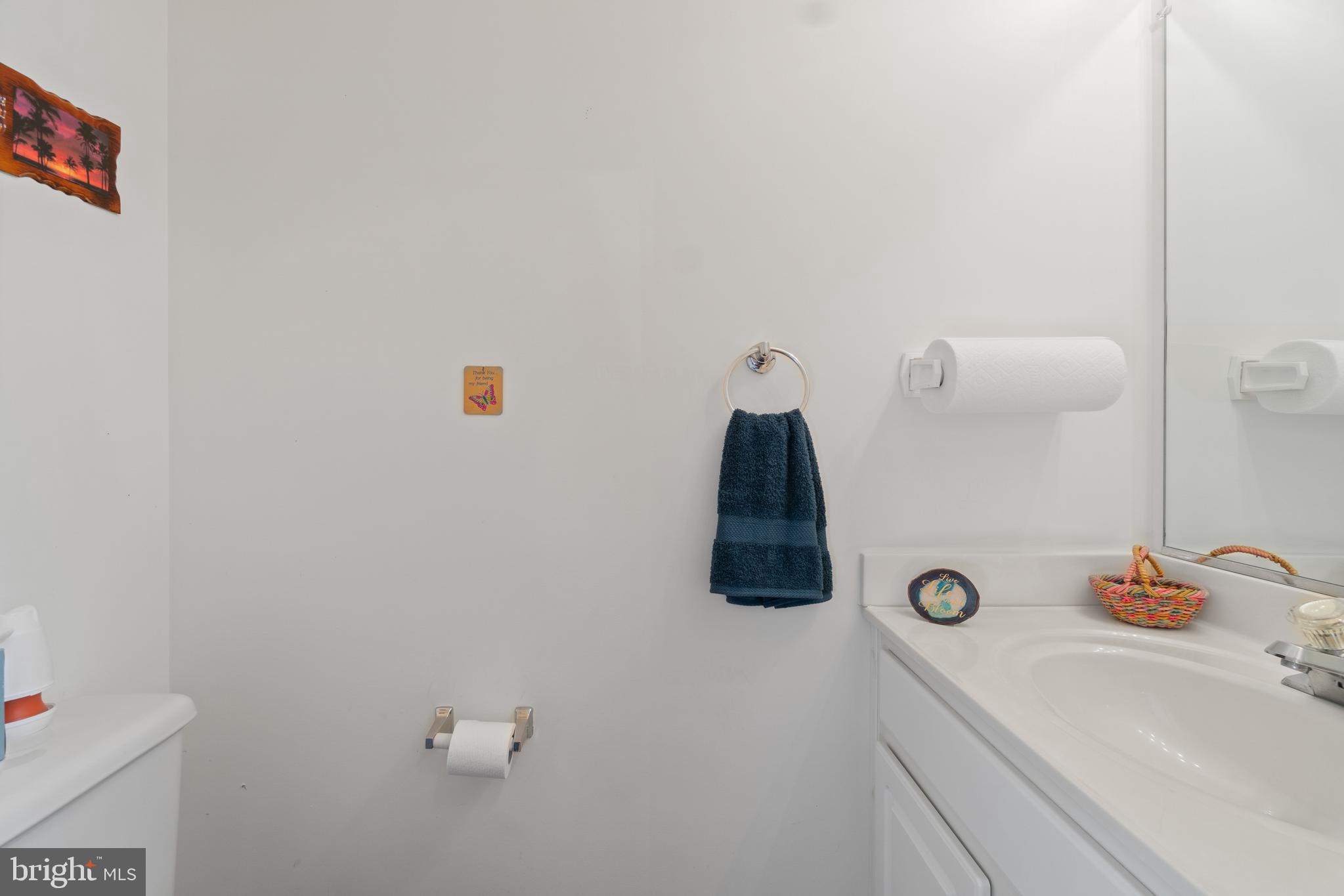 8216 Bates Road Lorton, VA 22079 - Photo 9 of 36 Gallery Image 9