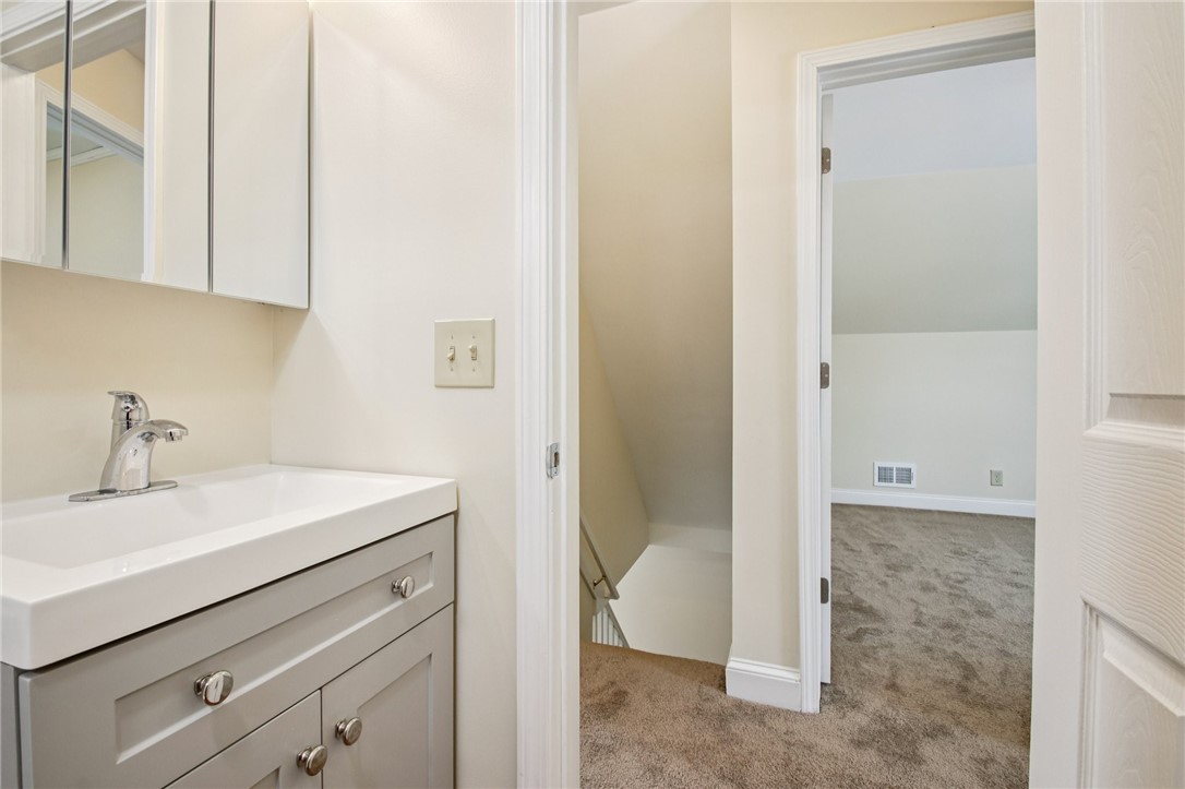 253 Garfield Street Rochester, NY 14611 - Photo 23 of 31