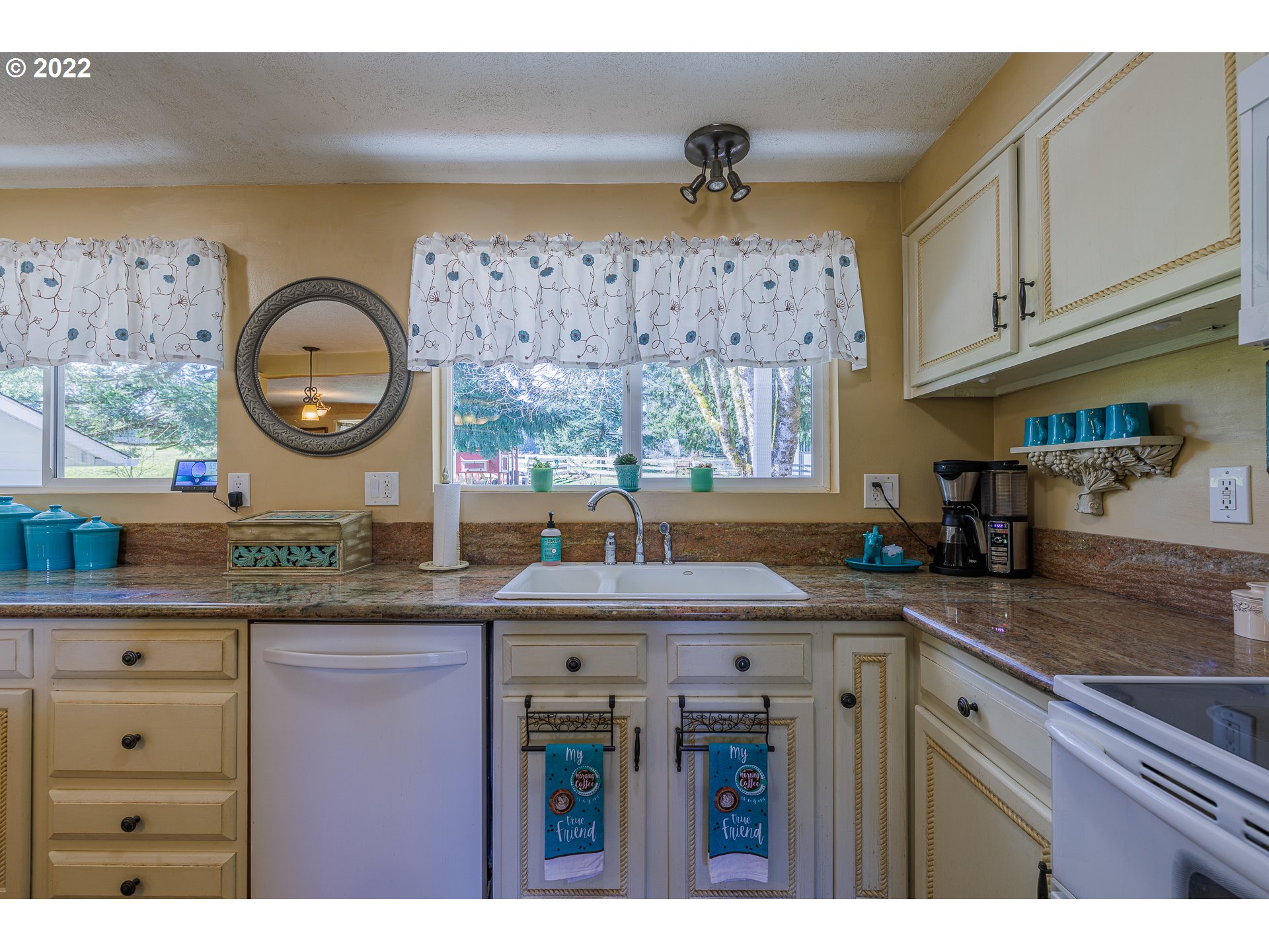 25023 South Beeson Road Beavercreek, OR 97004 - Photo 12 of 25 Gallery Image 12