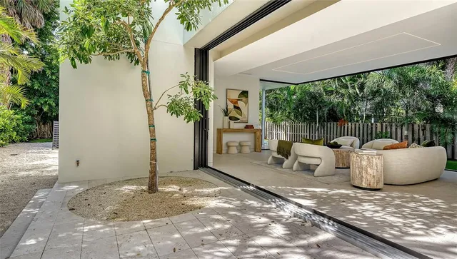 $4,600,000 | 1642 Bahia Vista Street, Sarasota, FL 34239