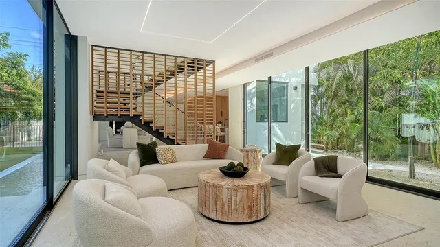 $4,600,000 | 1642 Bahia Vista Street, Sarasota, FL 34239