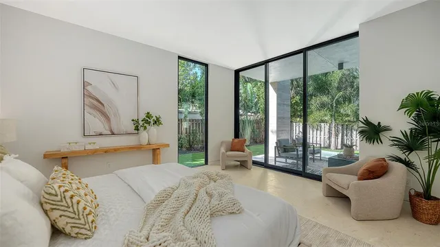 $4,600,000 | 1642 Bahia Vista Street, Sarasota, FL 34239