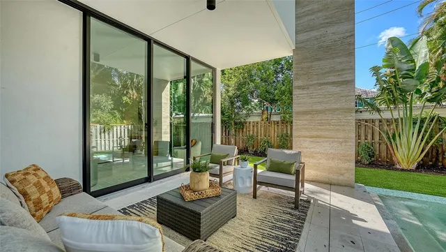 $4,600,000 | 1642 Bahia Vista Street, Sarasota, FL 34239