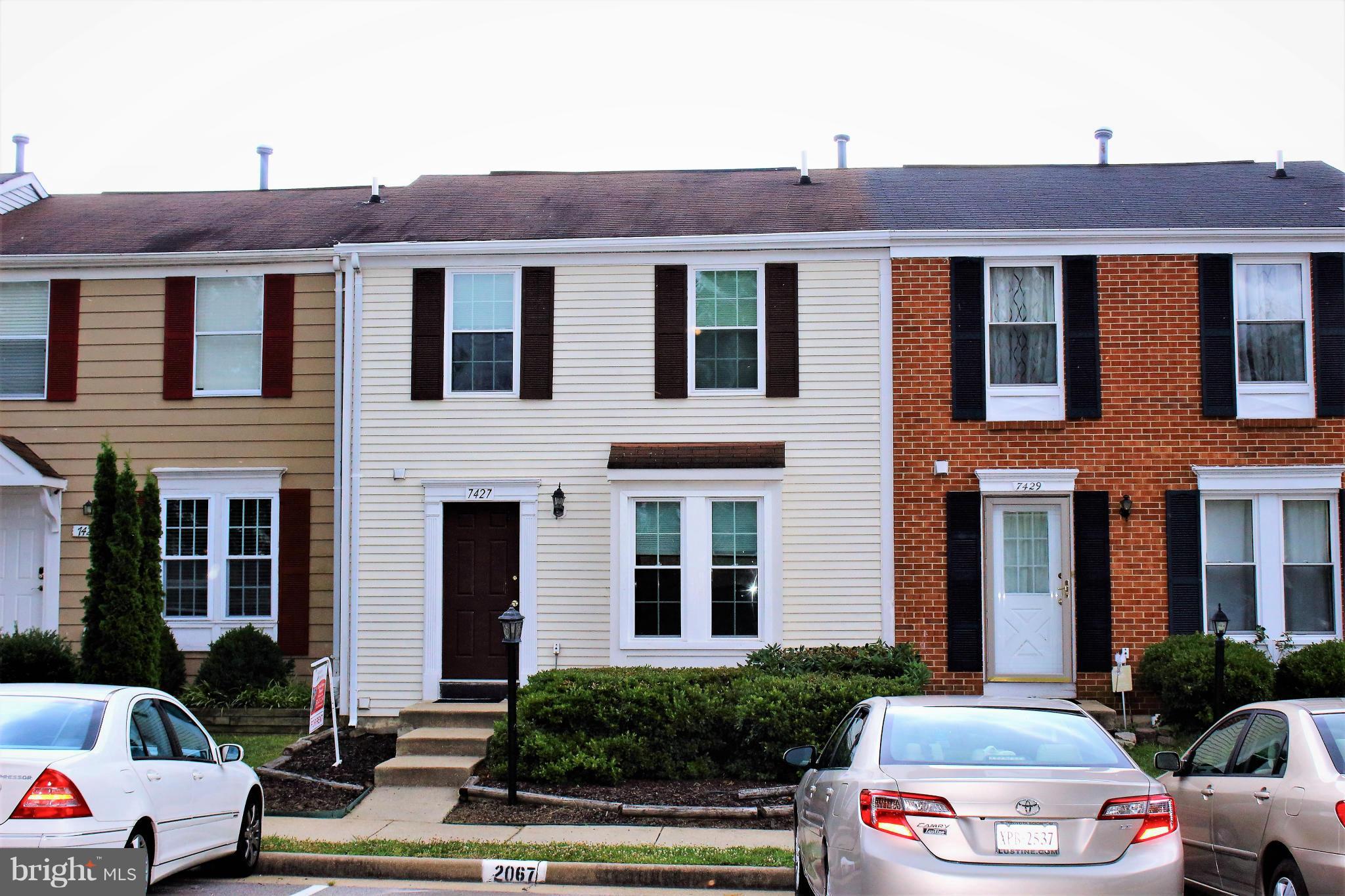 7427 Aspenpark Road Lorton, VA 22079 - Photo 1 of 14 Exterior (Front)