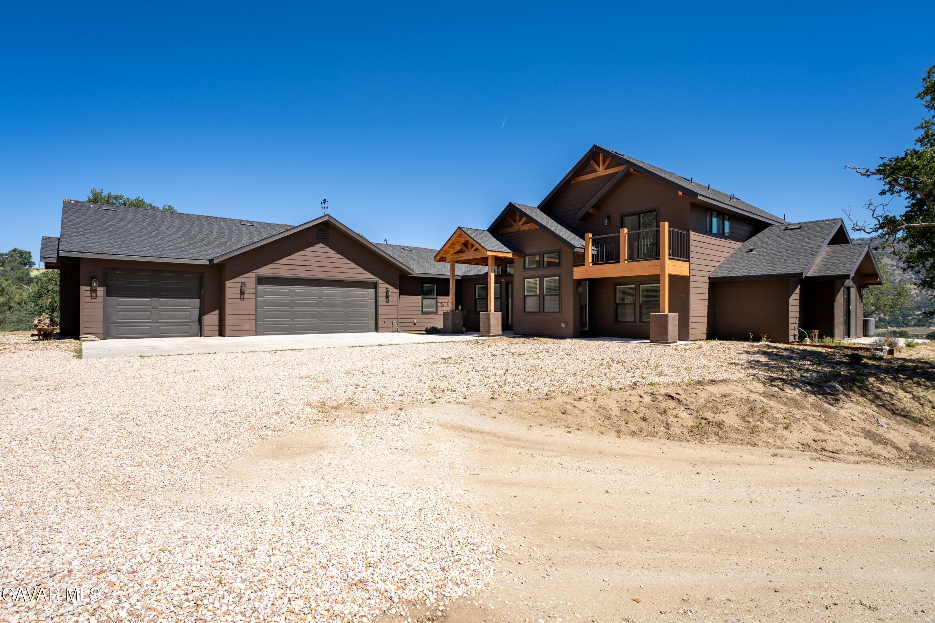 28460 Ridgeview Court Tehachapi, CA 93561 - Photo 3 of 66 01-JYP05512-HDR