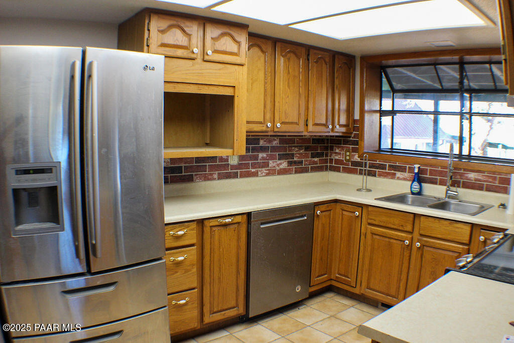 906 North Colcord Road Payson, AZ 85541 - Photo 10 of 42 Colcord Kitchen