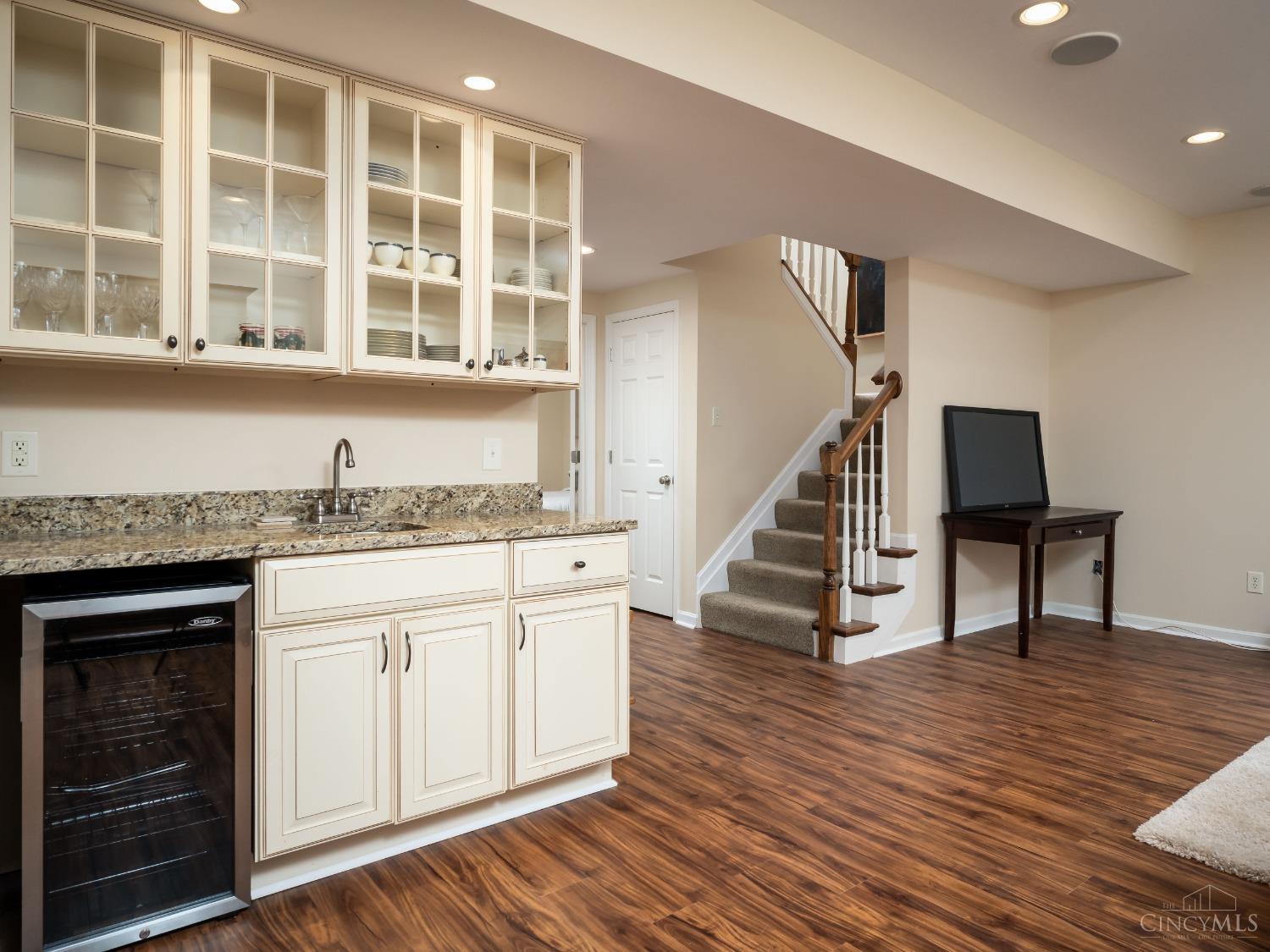 3552 Grandin Road Cincinnati, OH 45226 - Photo 29 of 40 Gallery Image 29