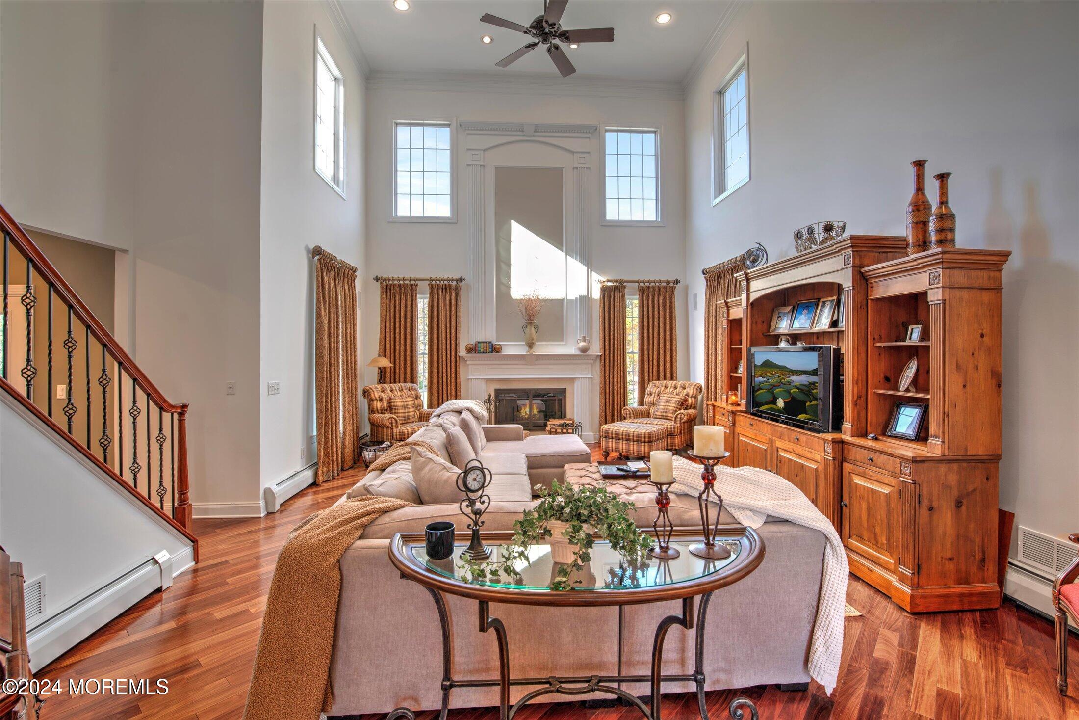 23 Silver Leaf Way Manalapan, NJ 07726 - Photo 16 of 87 18-FAMILY ROOM