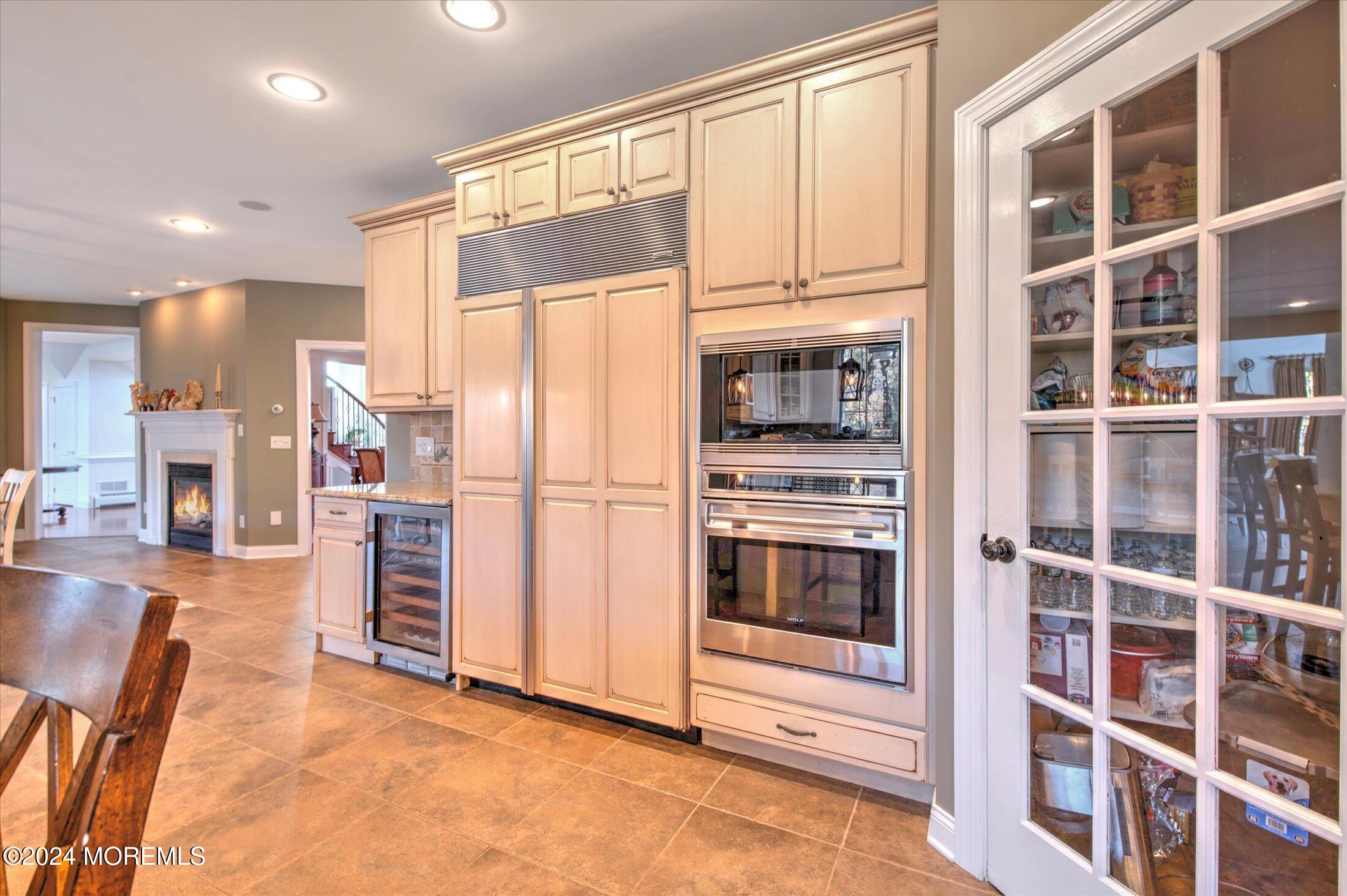 23 Silver Leaf Way Manalapan, NJ 07726 - Photo 18 of 87 32-KITCHEN