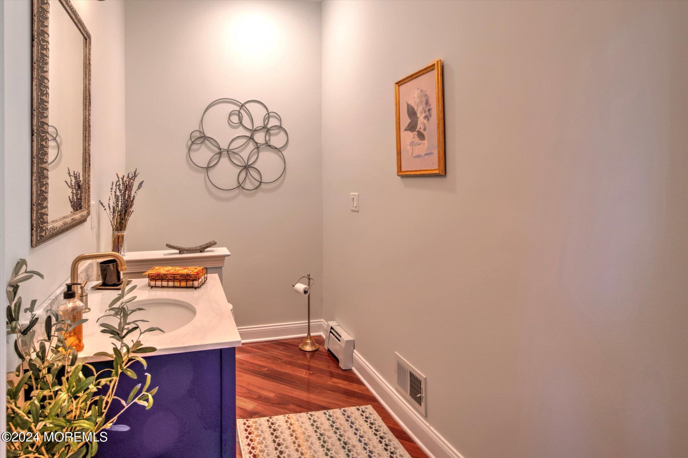 23 Silver Leaf Way Manalapan, NJ 07726 - Photo 29 of 87 33-POWDER ROOM