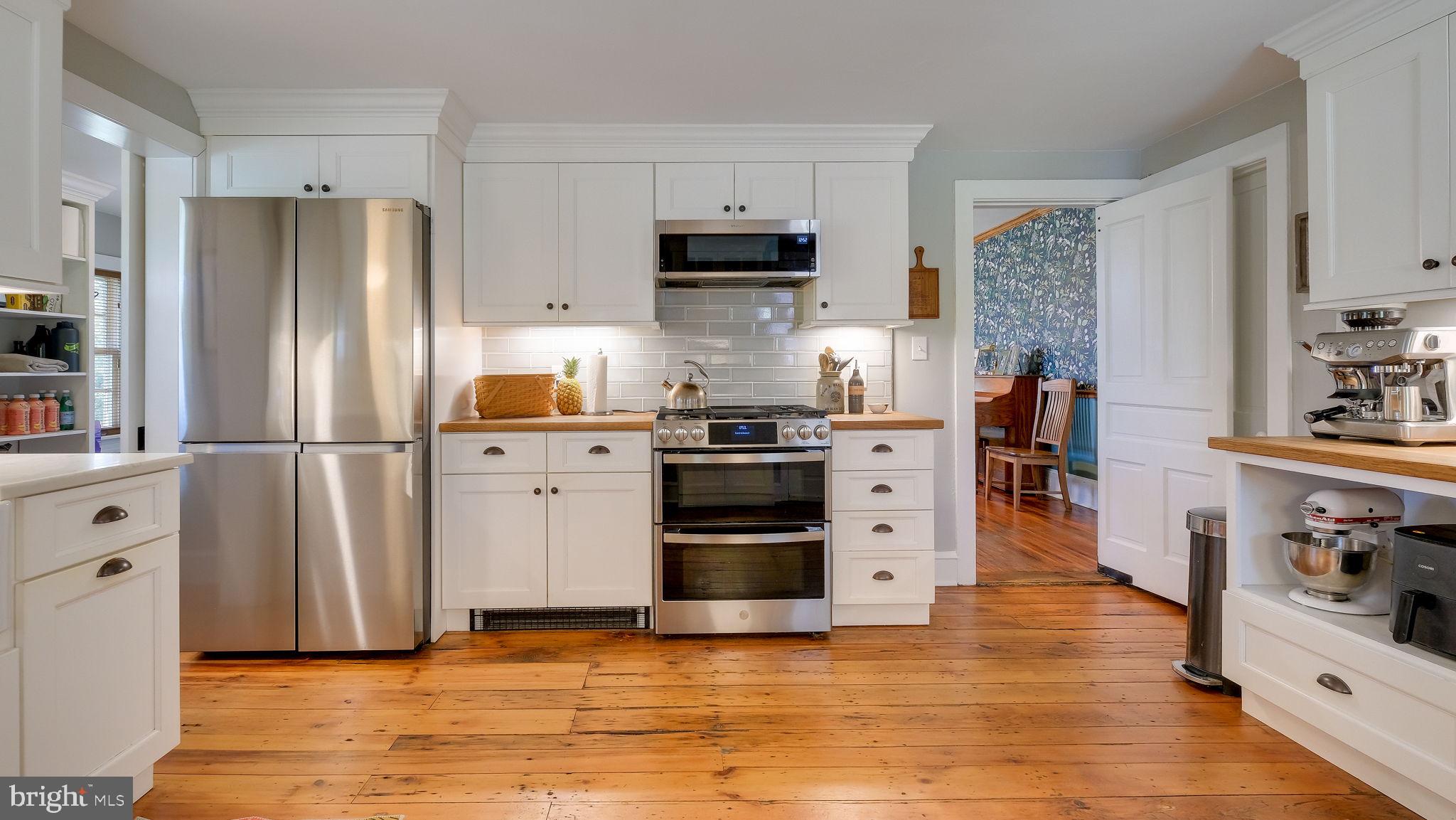 204 Brookhaven Road Wallingford, PA 19086 - Photo 9 of 55