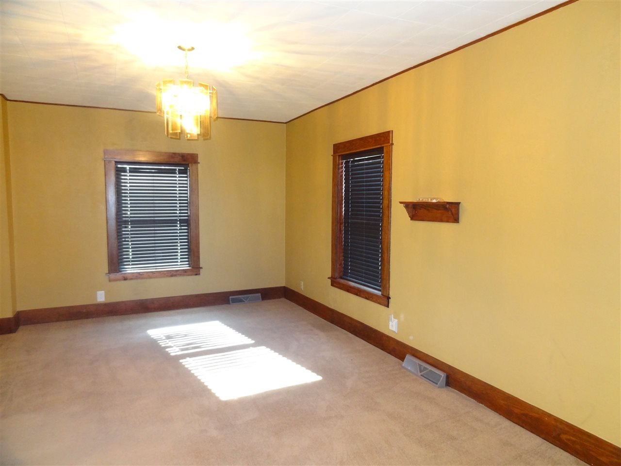 363 F Street Conroy, IA 52220 - Photo 7 of 23 Gallery Image 7