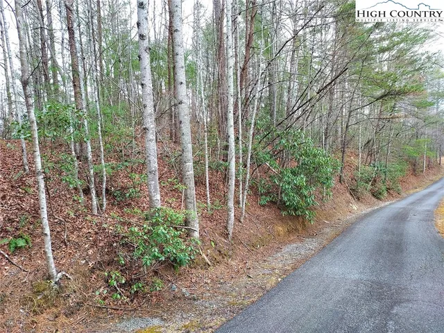 $68,600 | 54 West Ridge Drive, Ferguson, NC 28624