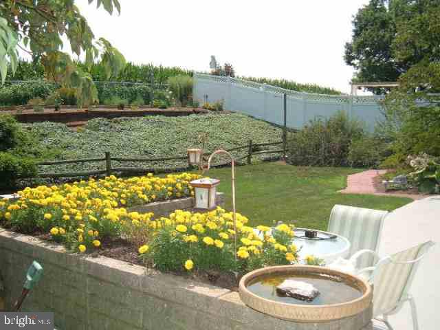 367 Yorktown Road Hershey, PA 17033 - Photo 10 of 12 Gallery Image 10
