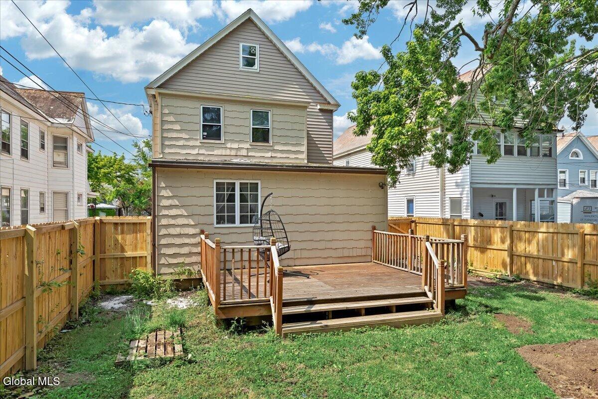 1831 Eastern Parkway Schenectady, NY 12309 - Photo 50 of 53 53-1831 Eastern Pkwy-57