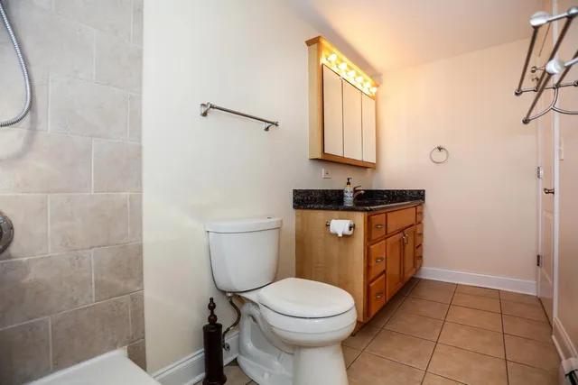 $1,650 | 9629 Brandy Court, Unit 10, Des Plaines, IL 60016