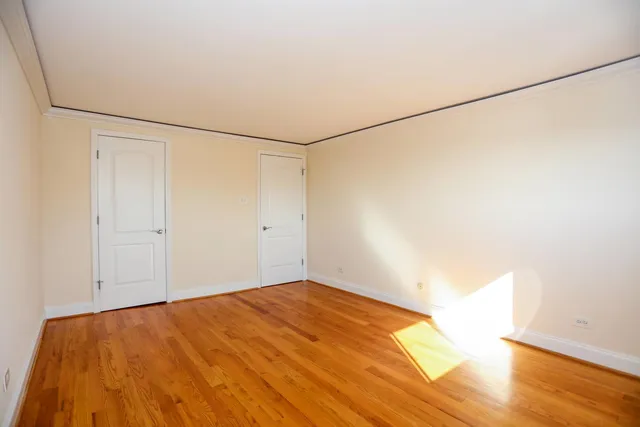 $1,650 | 9629 Brandy Court, Unit 10, Des Plaines, IL 60016