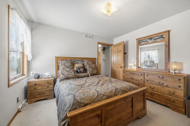 $330,000 | 2821 Carrousel Lane, Janesville, WI 53545