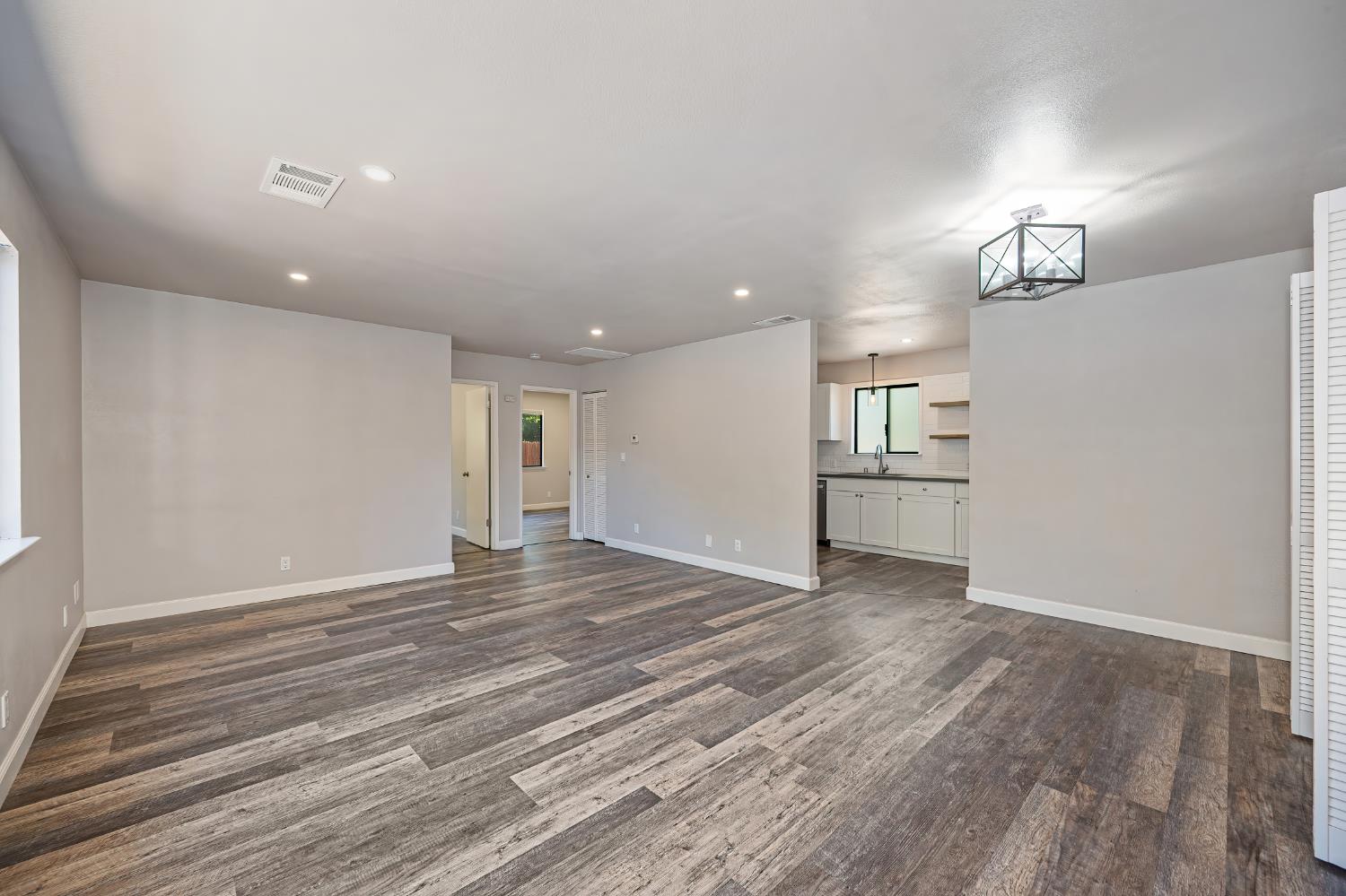 3256 Strevel Way Sacramento, CA 95821 - Photo 35 of 50