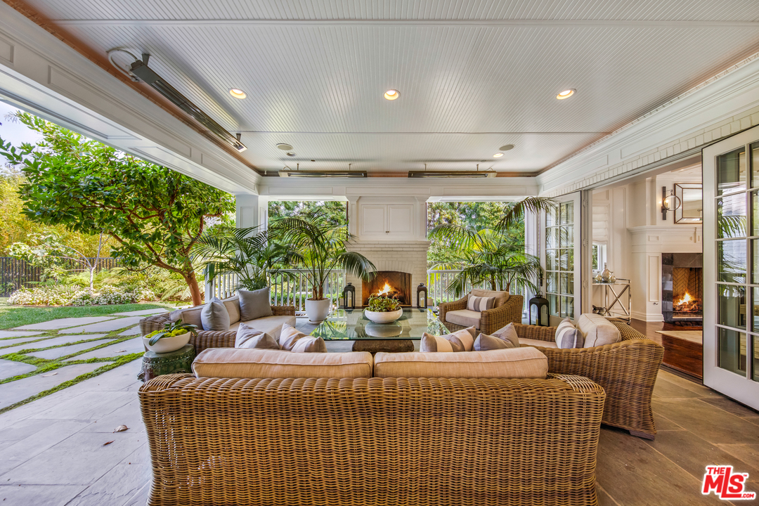 1304 Marinette Road Pacific Palisades, CA 90272 - Photo 14 of 54