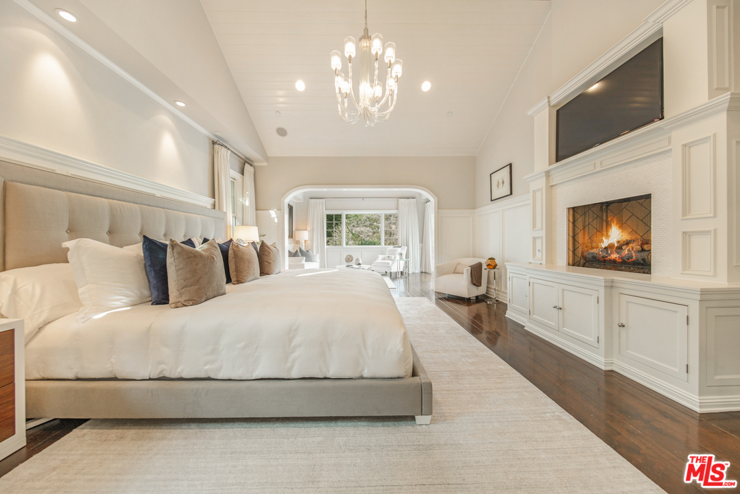 1304 Marinette Road Pacific Palisades, CA 90272 - Photo 42 of 54