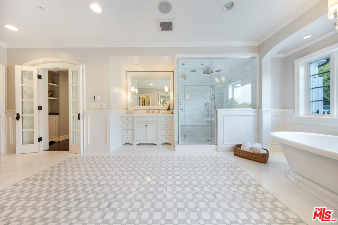 1304 Marinette Road Pacific Palisades, CA 90272 - Photo 47 of 54