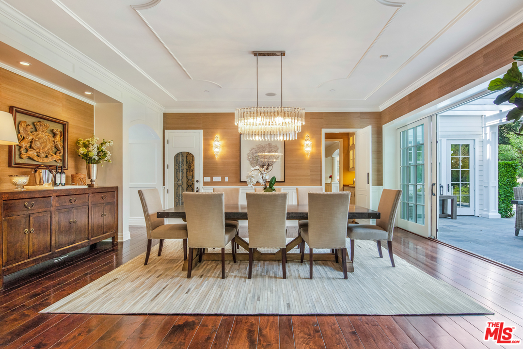 1304 Marinette Road Pacific Palisades, CA 90272 - Photo 10 of 54