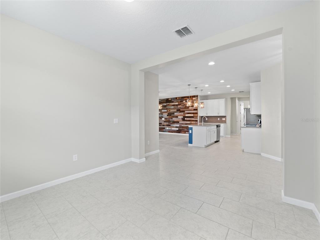 1010 Better Days Place Valrico, FL 33594 - Photo 11 of 55