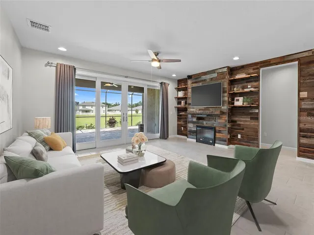 $530,000 | 1010 Better Days Place, Valrico, FL 33594