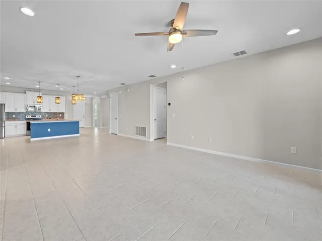 $530,000 | 1010 Better Days Place, Valrico, FL 33594