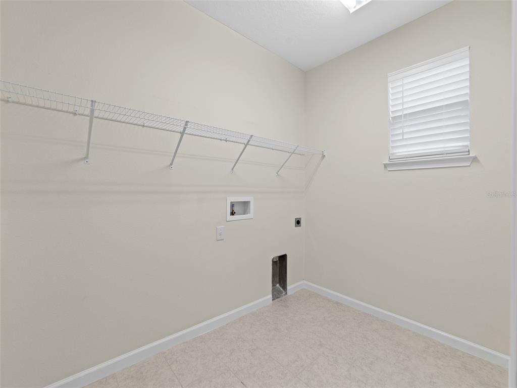 1010 Better Days Place Valrico, FL 33594 - Photo 41 of 55 a view of an empty room