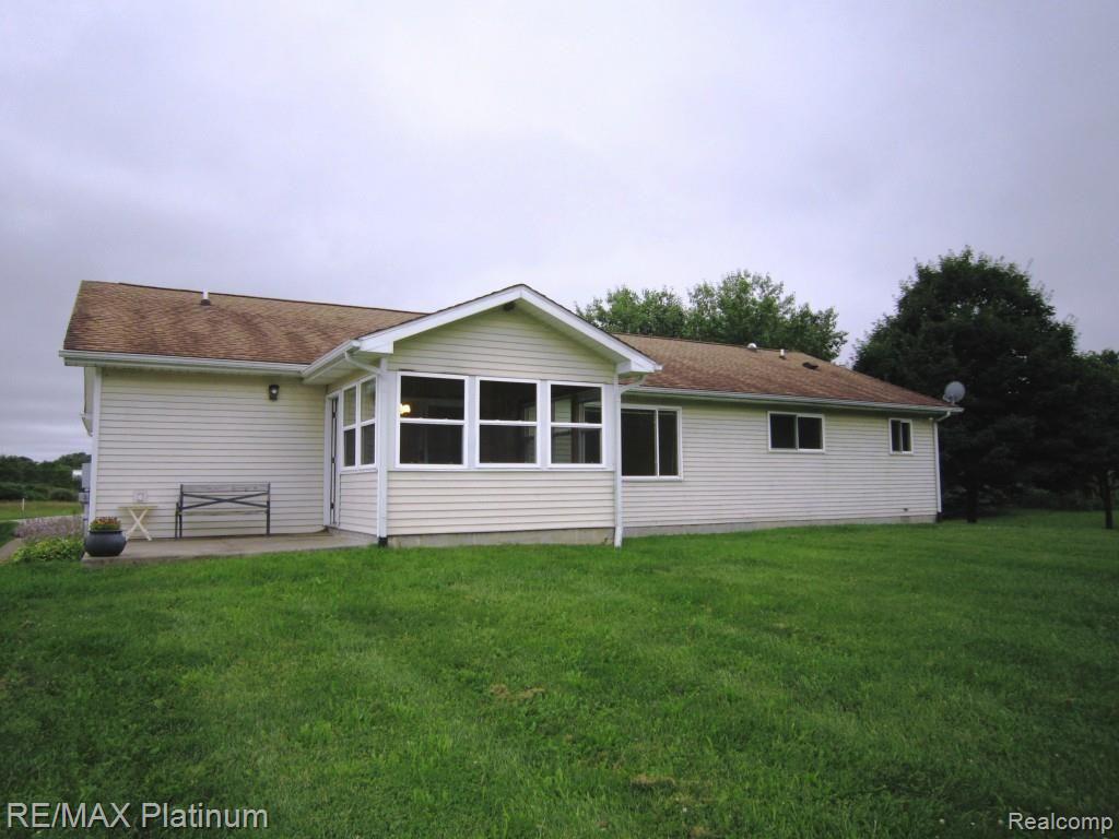 3717 Innisfree Road Howell, MI 48855 - Photo 24 of 27 IMG_4390.jpg