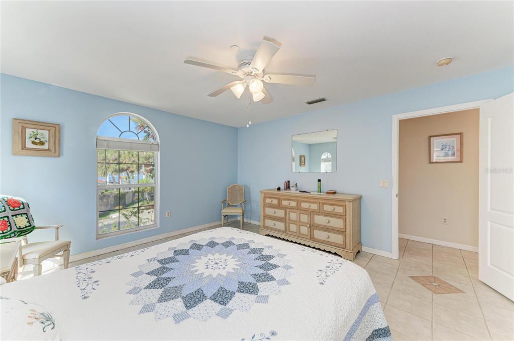 282 Santa Maria Street Venice, FL 34285 - Photo 15 of 39