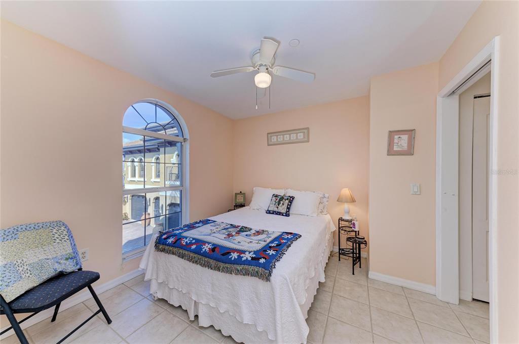 282 Santa Maria Street Venice, FL 34285 - Photo 19 of 39