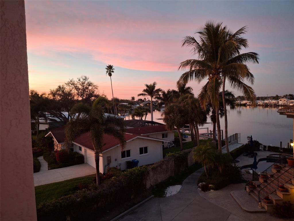 282 Santa Maria Street Venice, FL 34285 - Photo 29 of 39