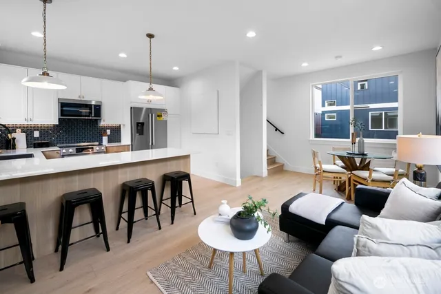 $749,000 | 318 North 84th Street, Seattle, WA 98103