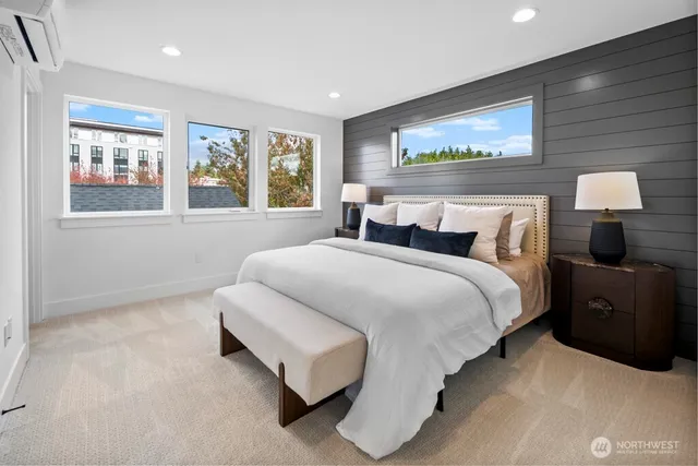 $749,000 | 318 North 84th Street, Seattle, WA 98103