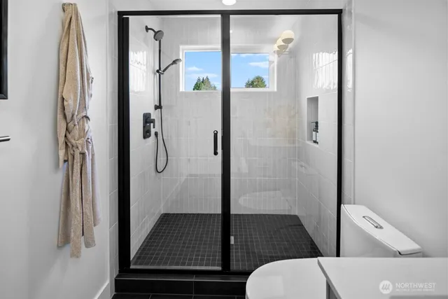 $749,000 | 318 North 84th Street, Seattle, WA 98103