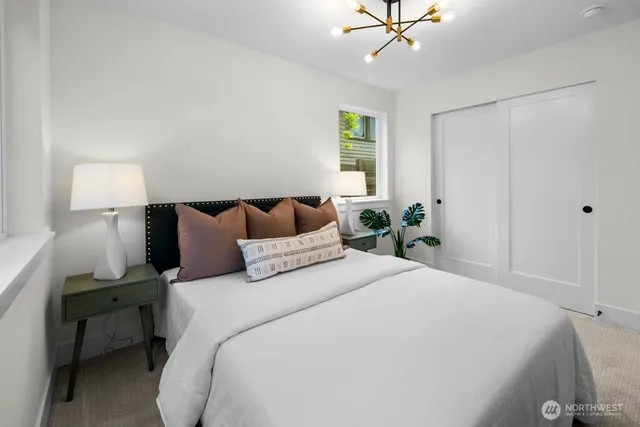 $749,000 | 318 North 84th Street, Seattle, WA 98103