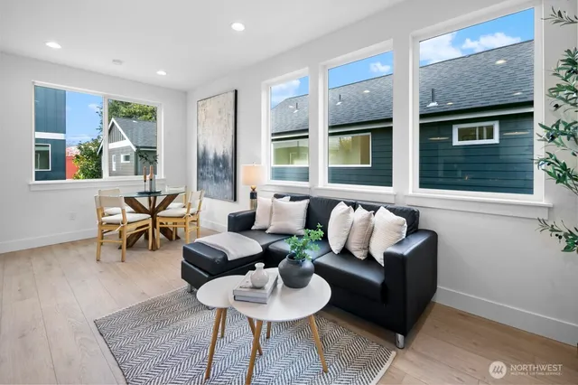 $749,000 | 318 North 84th Street, Seattle, WA 98103