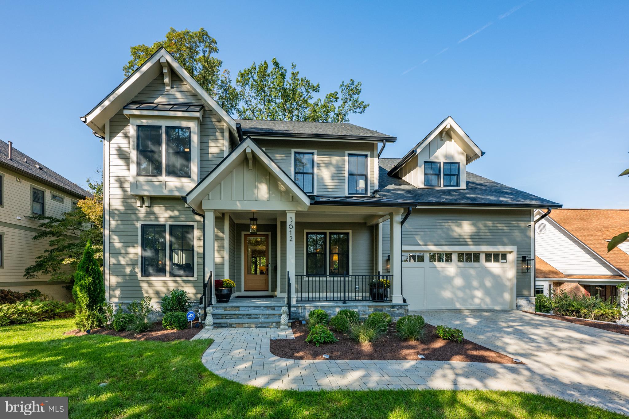 Welcome to 3612 N Rockingham!