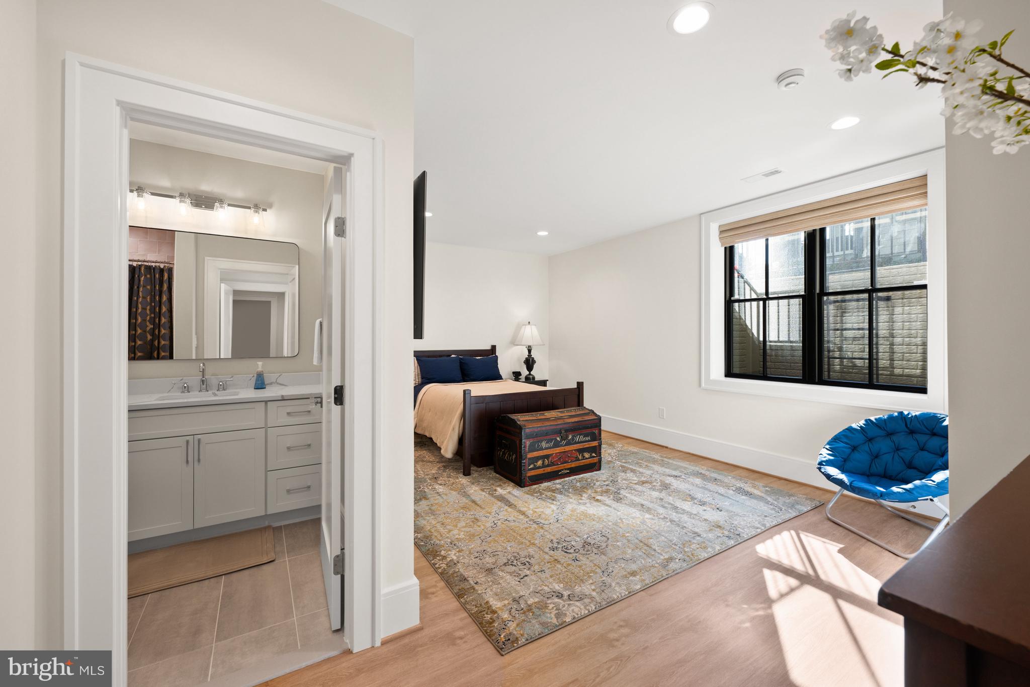 3612 North Rockingham Street Arlington, VA 22213 - Photo 56 of 64 Lower Level Bedroom with En-Suite Bath